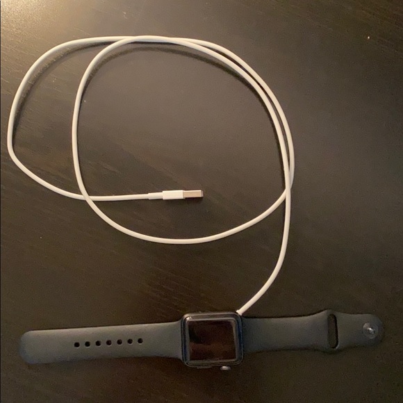 Apple Watch - Picture 3 of 4